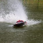Joysway Alpha 1000mm Brushless V-Boat ARTR (Red) - Image 9